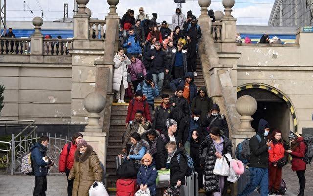 黑暗之光观看报告,黑暗之光一口气看完