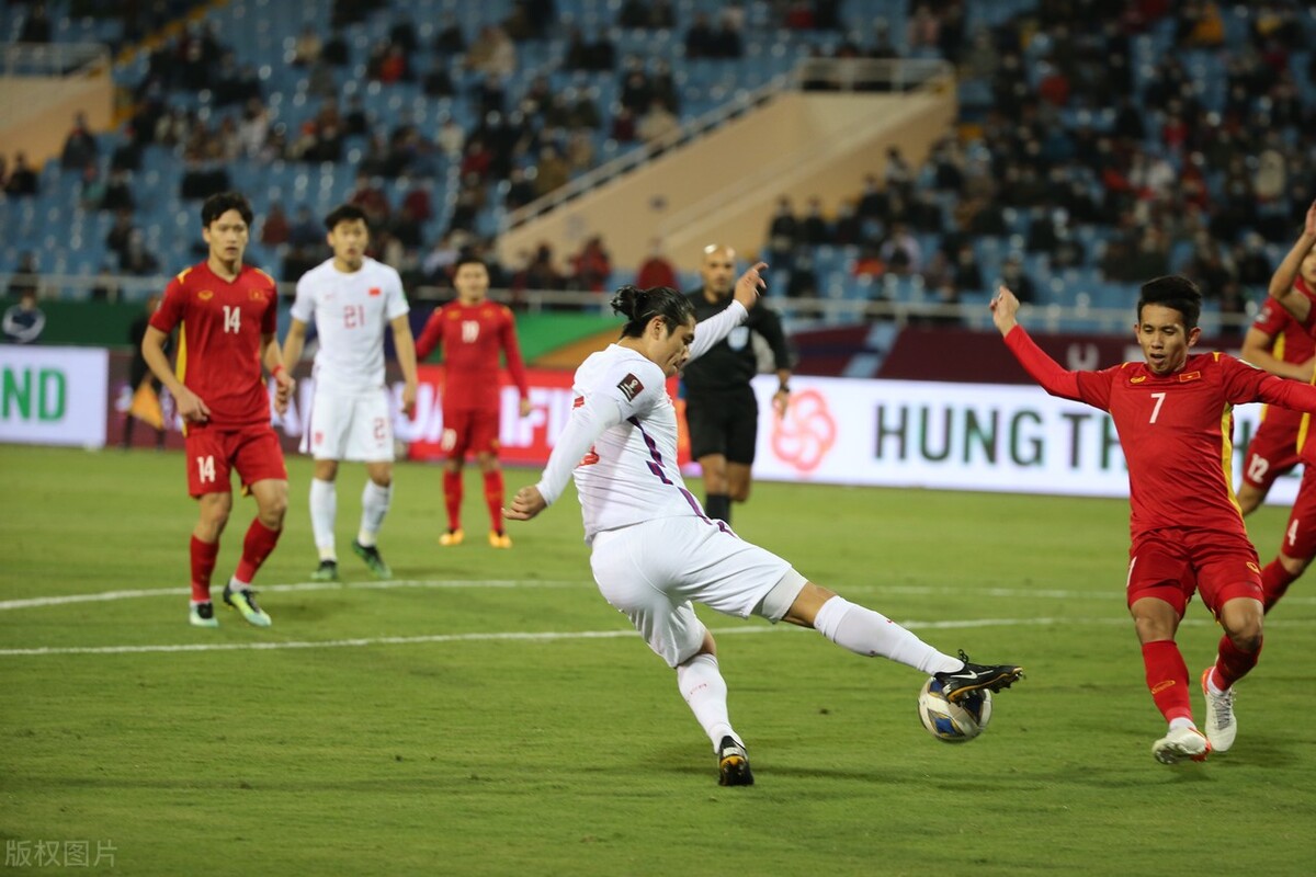 越南足球队员收废品,越南国足队长收废品