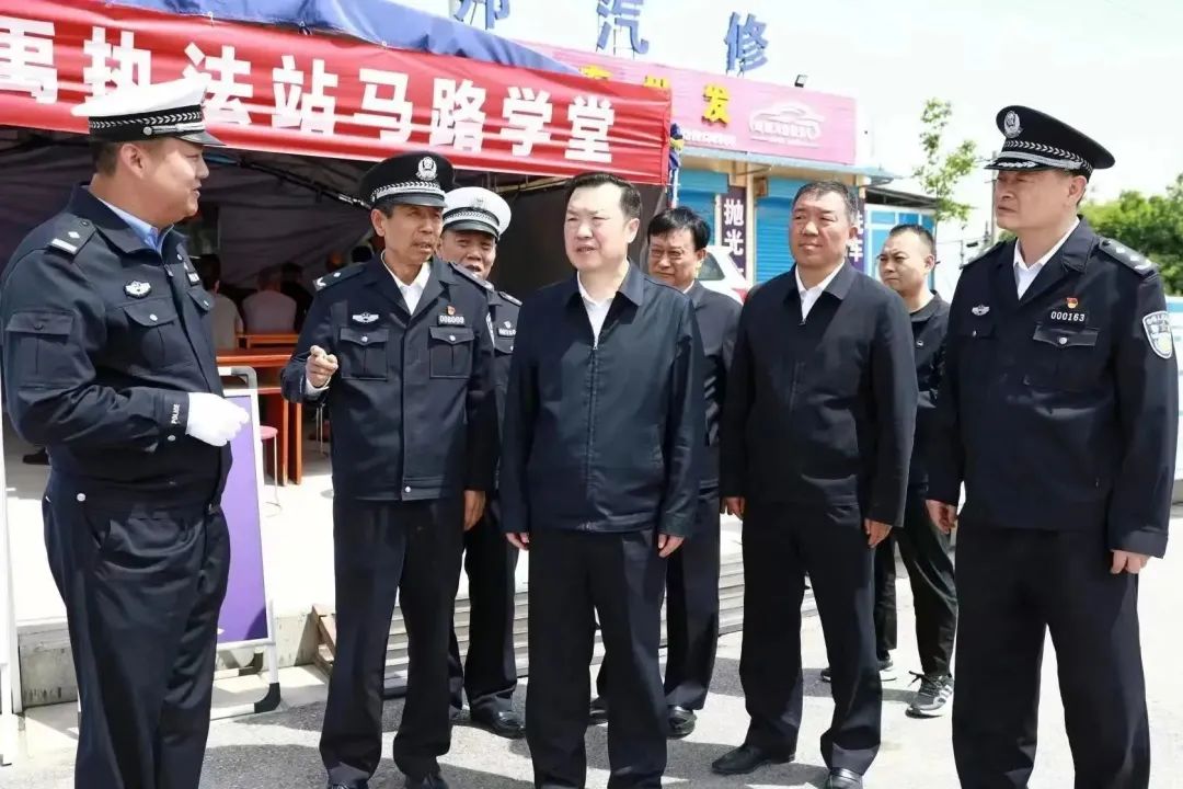 杨尚伟深入渭南检查指导五一假日道路交通安保工作