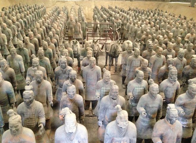 秦始皇兵马俑被誉为世界十大古墓,国家记忆发掘秦始皇陵兵马俑