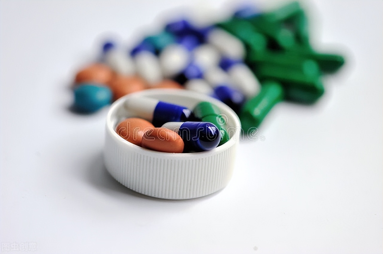 脸上长痘痘要怎么样才能消除,脸上抠痘痘留下来的疤如何消掉