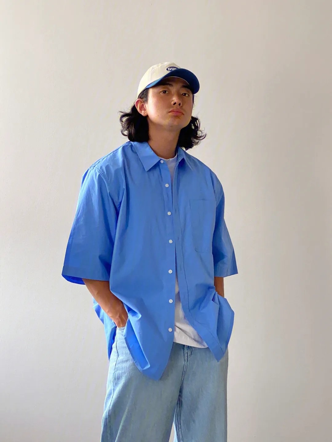 夏天衬衫和t恤怎么搭配,时髦春夏衬衫搭配