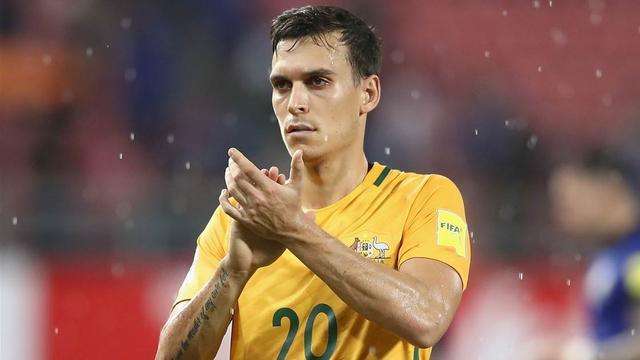 姣旂敳鑱旇禌闃熶紞,姣旂敳鐣欐磱浜氭床鐞冨憳