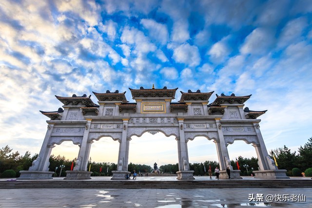 金帐汗蒙古部落好玩吗,金帐汗蒙古部落景点位于哪里