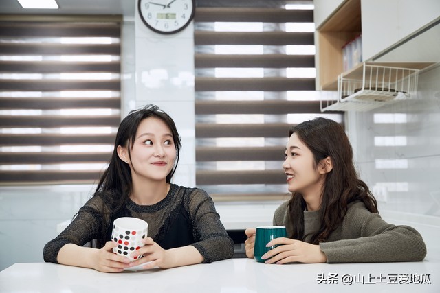 被闺蜜拉黑了18次,相识18年被闺蜜拉黑2多次