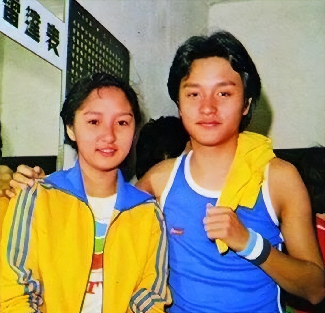 20年后再看张国荣：为何他会对一个男人情有独钟？原因尽显可怜！