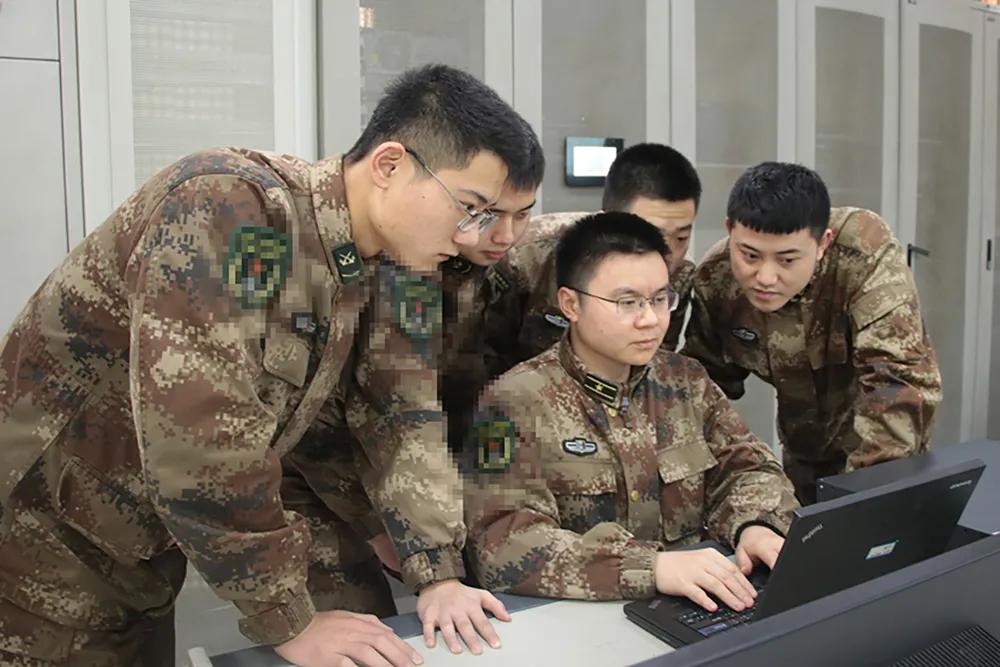 蓉城“红旗台站”，一所年轻的“精英学院”