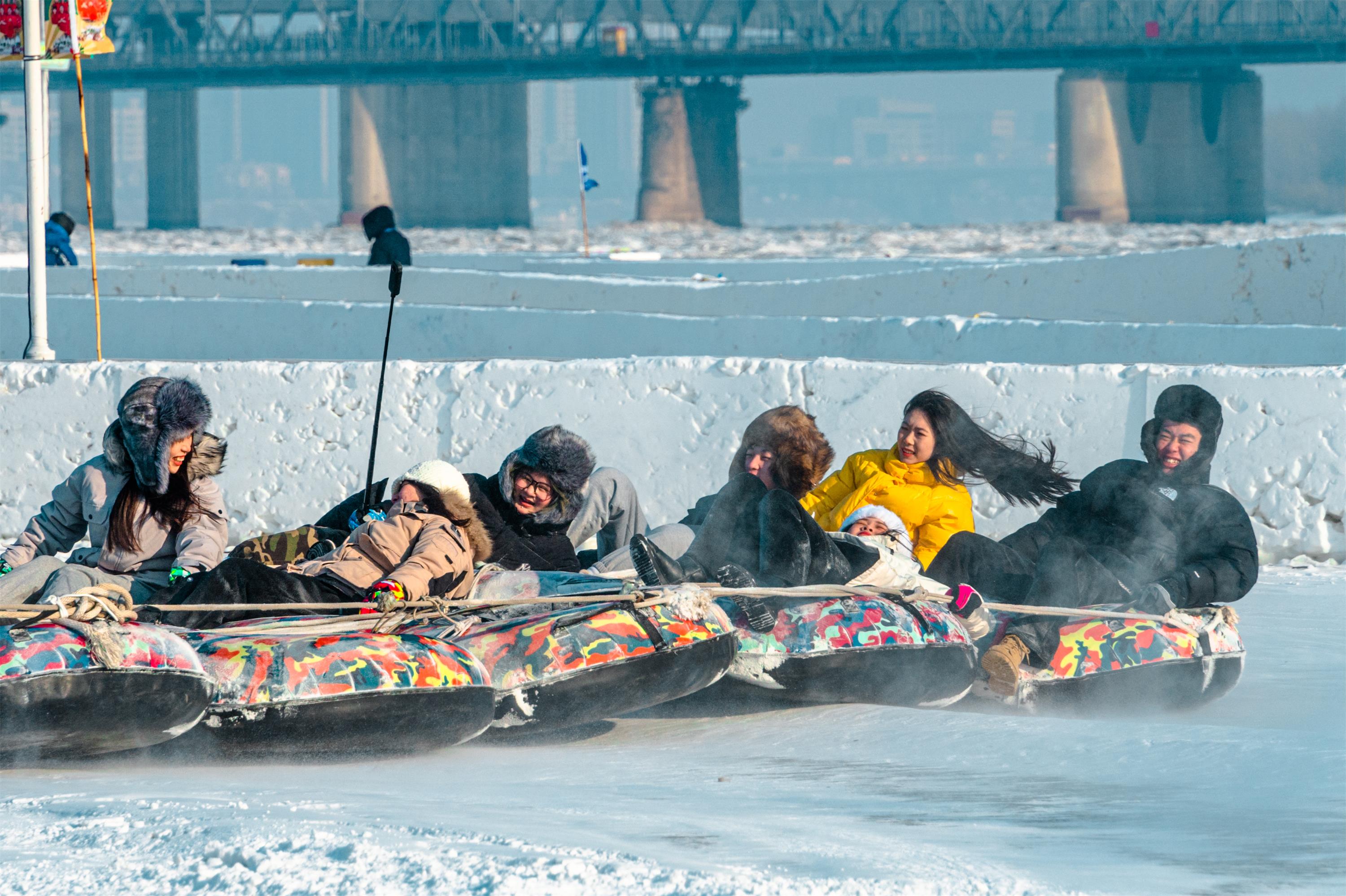 哈尔滨：激情冰雪展翅冬奥叫响冰雪体育“领头雁”
