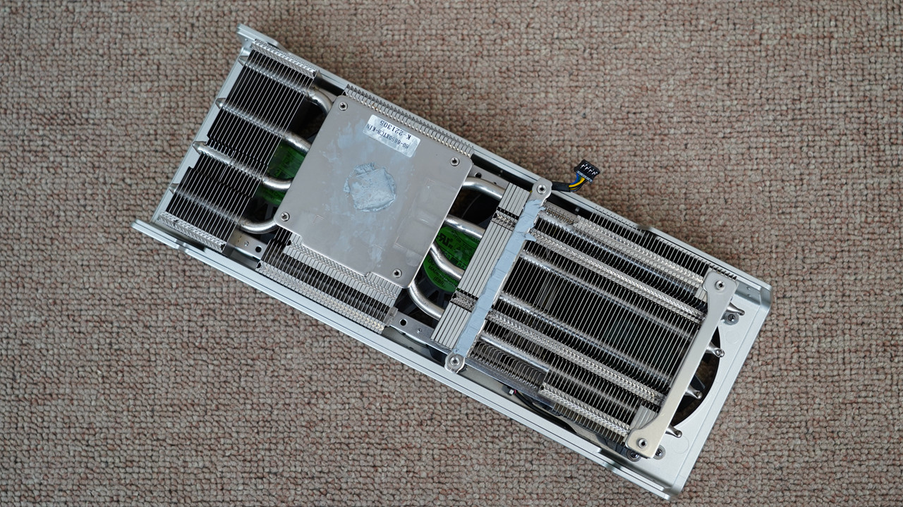 我骗媳妇说这是大号路由器，偷偷打造了一台高颜值ITX主机