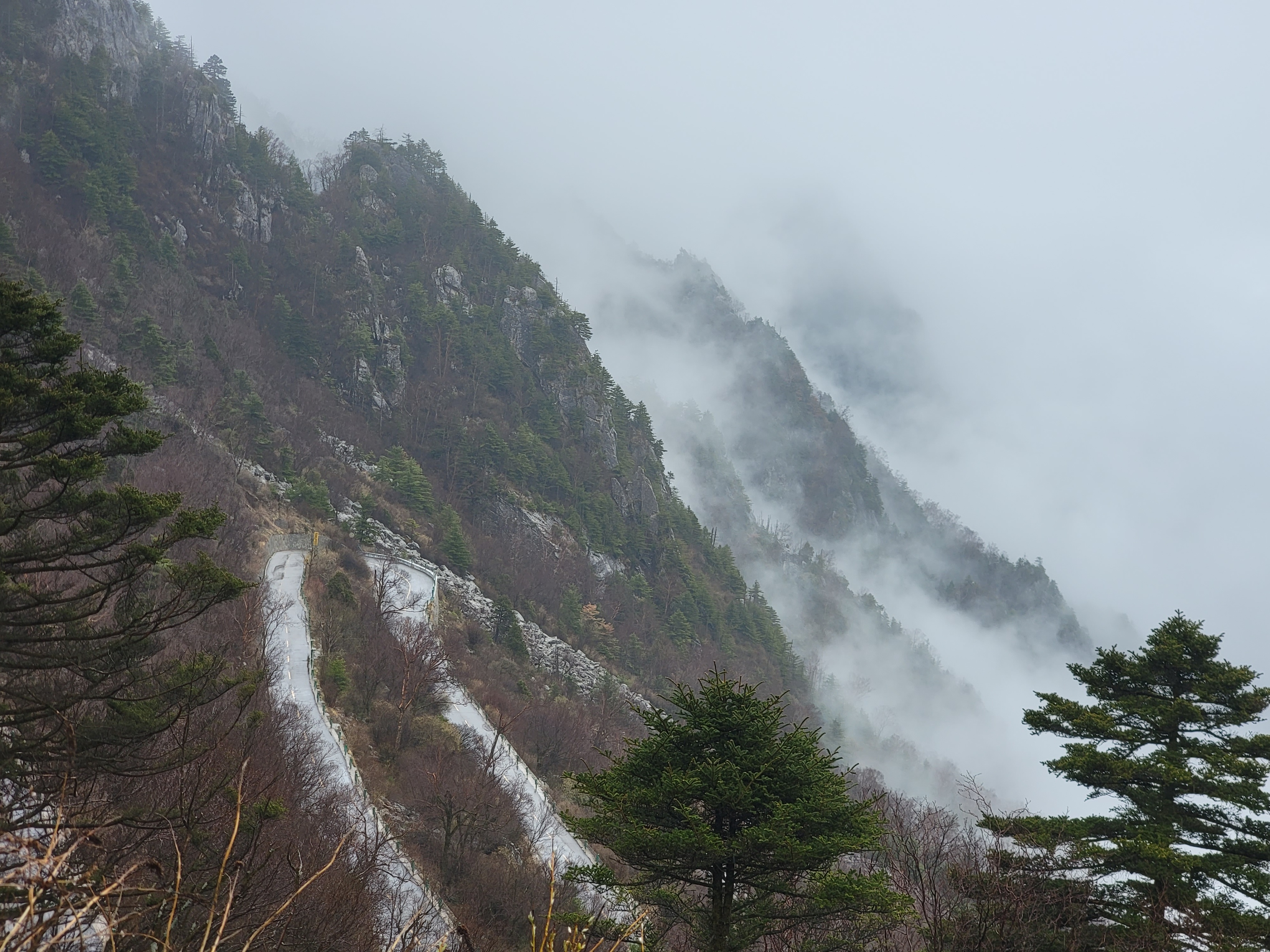 西安太白山华山旅游攻略,陕西华山一日游旅游攻略
