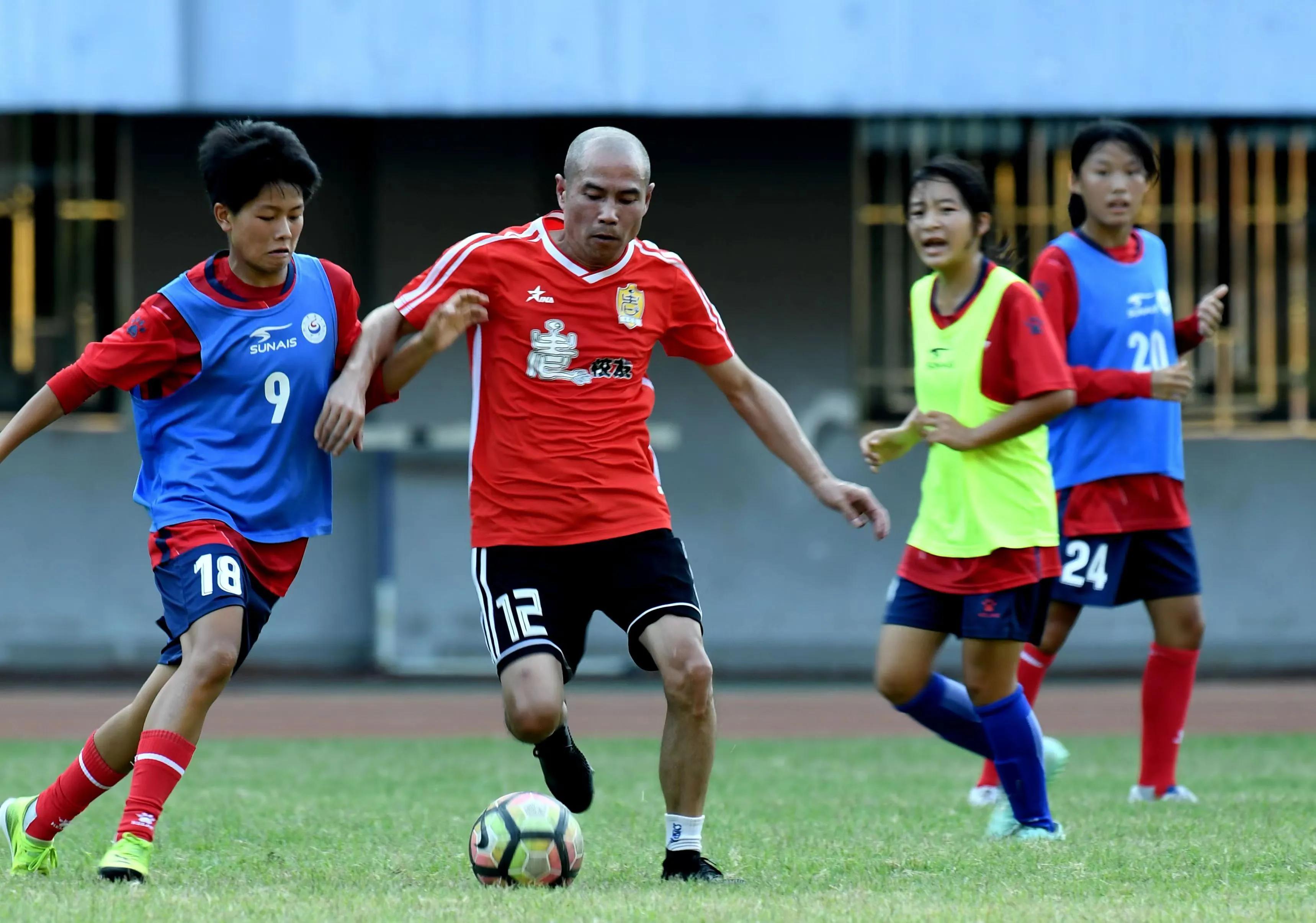 长沙老校友队上周末应邀约战衡阳女足本周末切磋岳阳女足