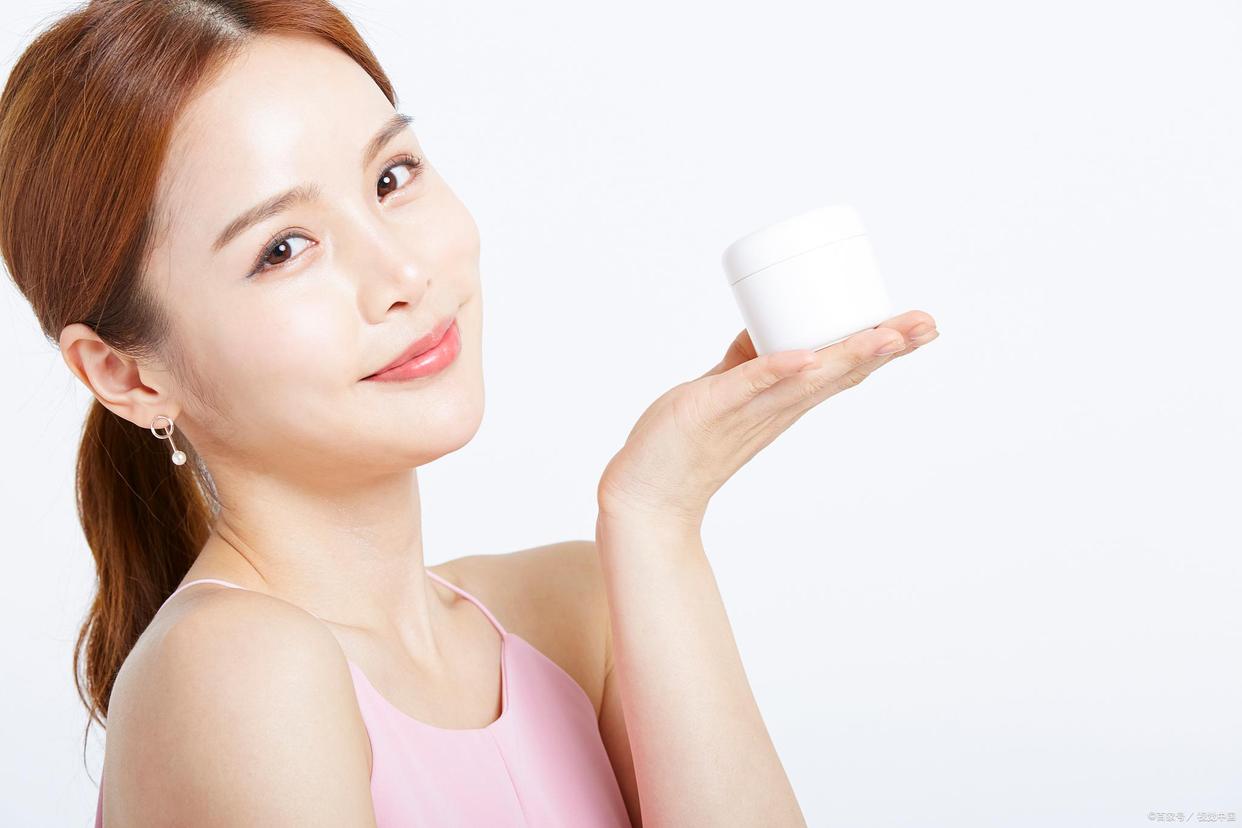 皮肤天生黑，妙招来解决