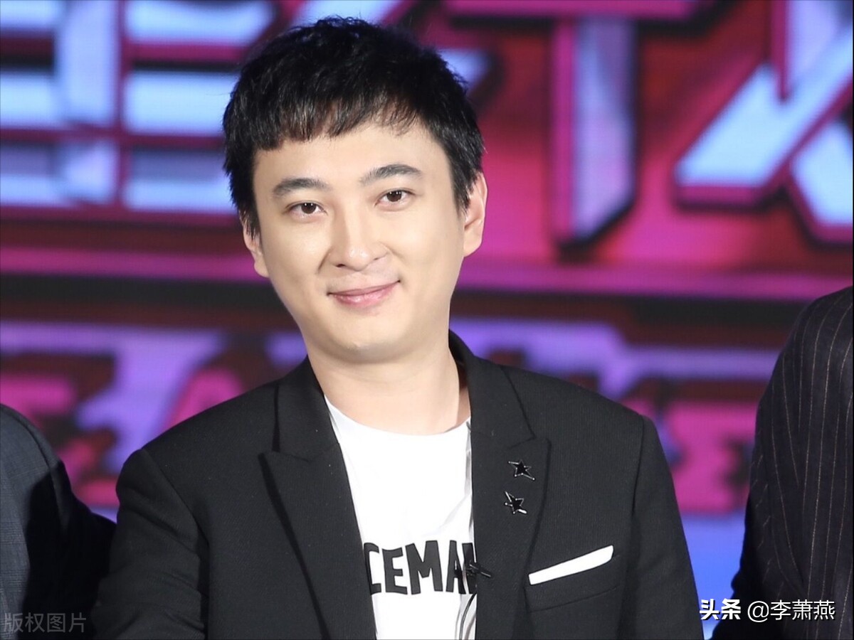 连花清瘟和连翘败毒丸哪个好,连花清瘟和辉瑞特效药哪个好