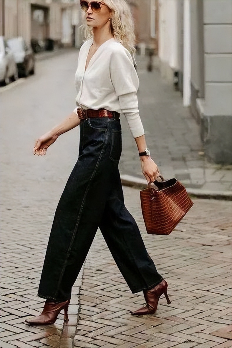 55岁女士气质高端穿搭冬,40左右的女人秋冬怎么穿好看