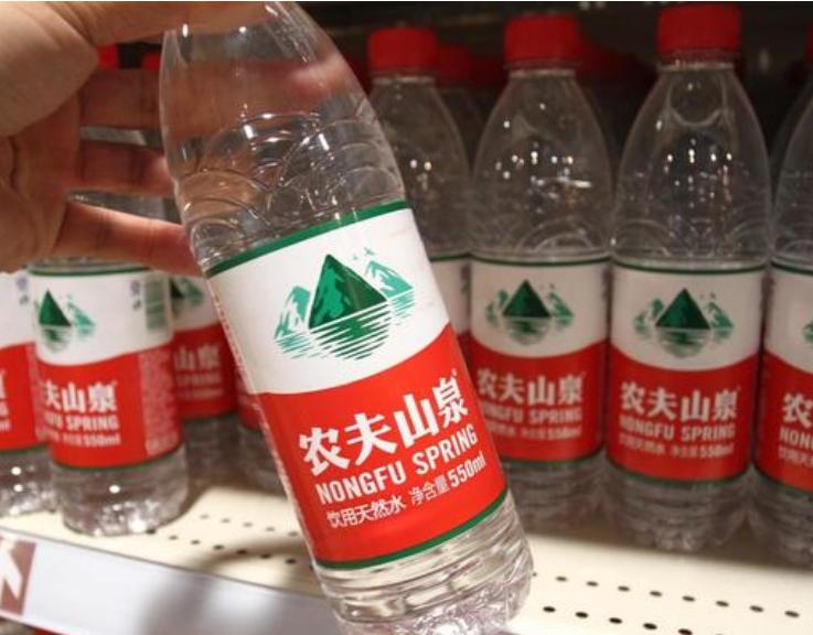 为什么卖矿泉水能当首富,矿泉水市场格局