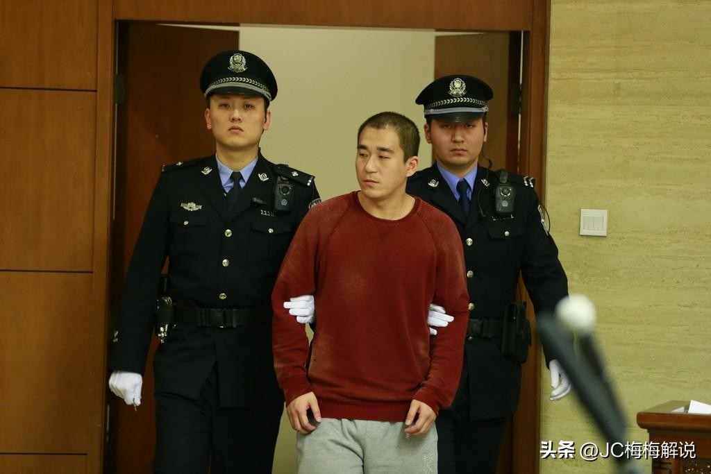 张默抽什么牌子雪茄,张默在国外抽的雪茄多少钱一支