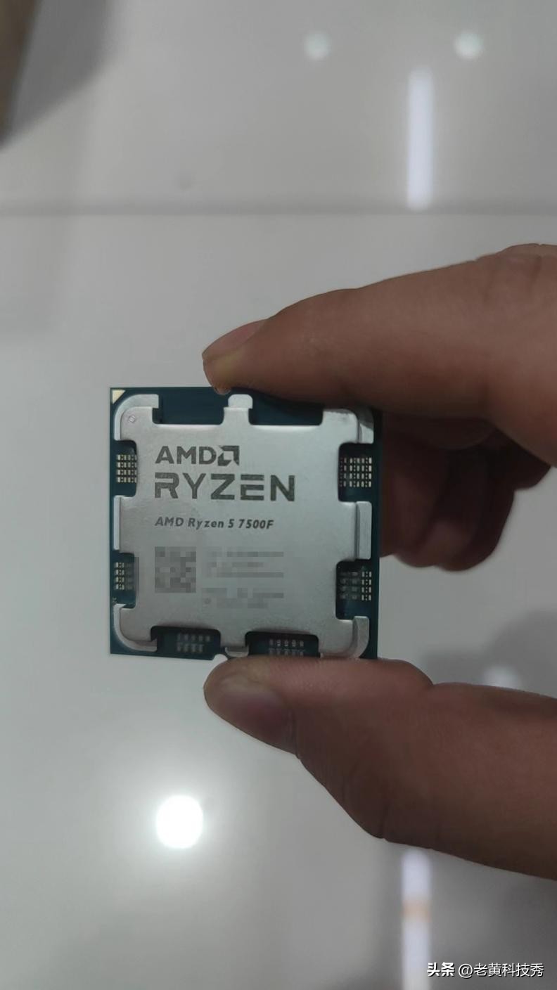 i512400f好还是r57500好,i512400f和r55600性能对比