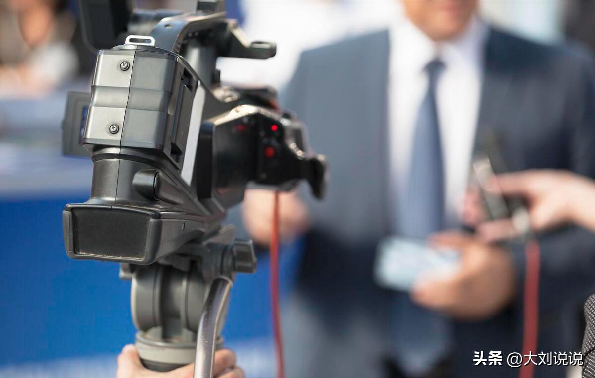 四句话做自媒体赚钱,怎么样做自媒体赚钱经典语录