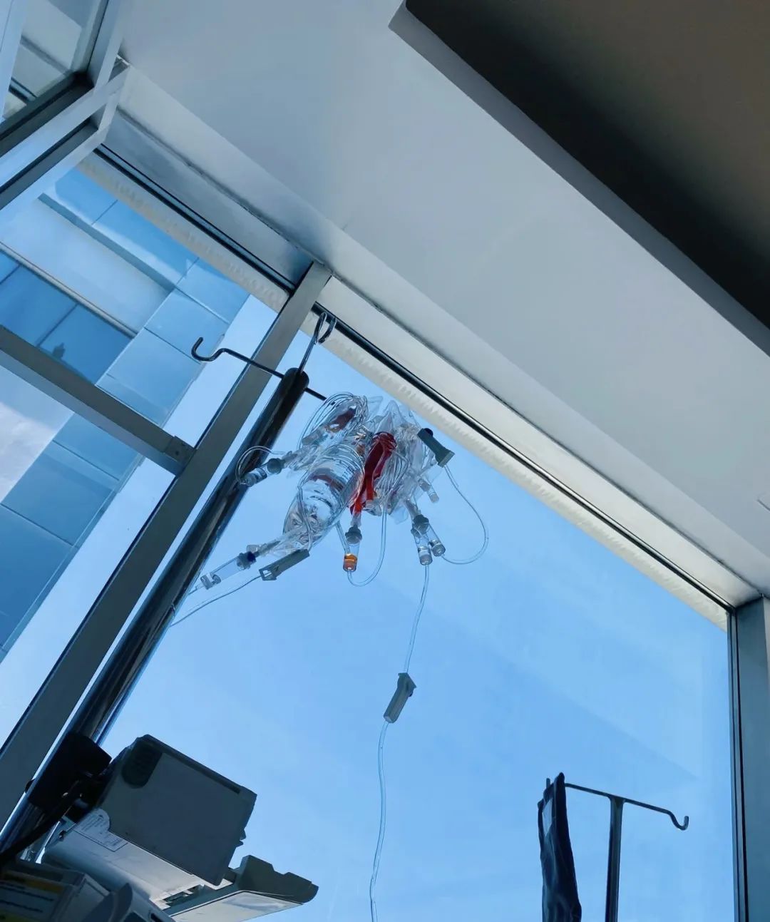 75岁老人抗击肺癌,80岁老人抗癌症