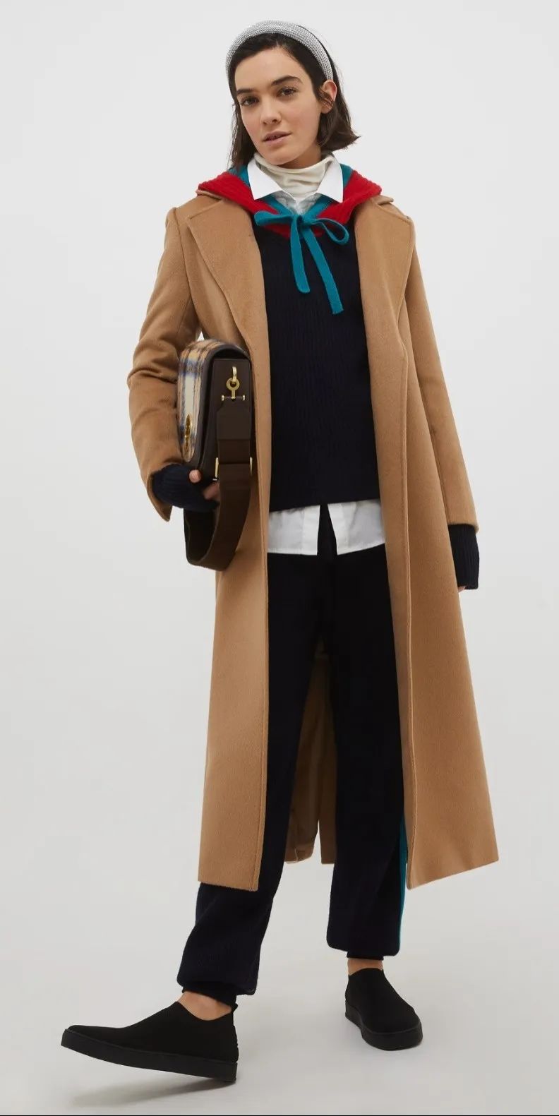 安吉丽娜朱莉大衣,安吉丽娜朱莉的冬季大衣街拍