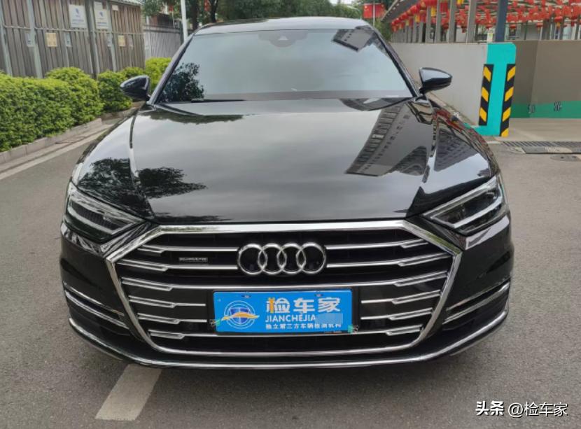 老款的w12奥迪a8值得改吗,w12奥迪a8是哪年的