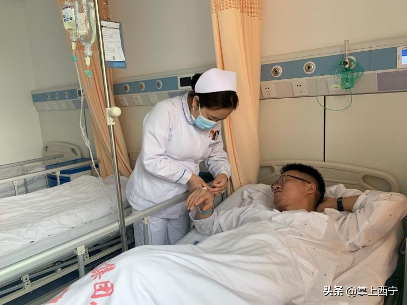 十年磨一剑砺得梅花香的出处,十年磨一剑砺得梅花香意思