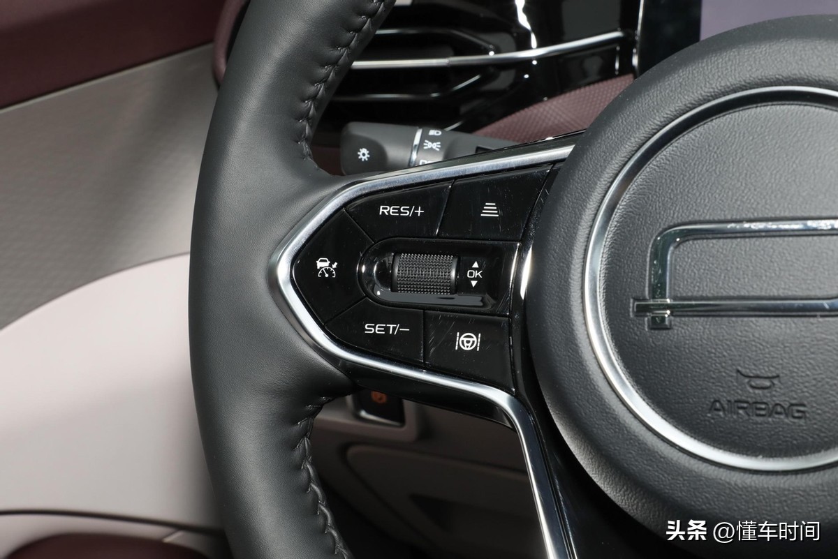 能够让你随心选装的一汽奔腾t90,奔腾t90豪华与性能的完美结合