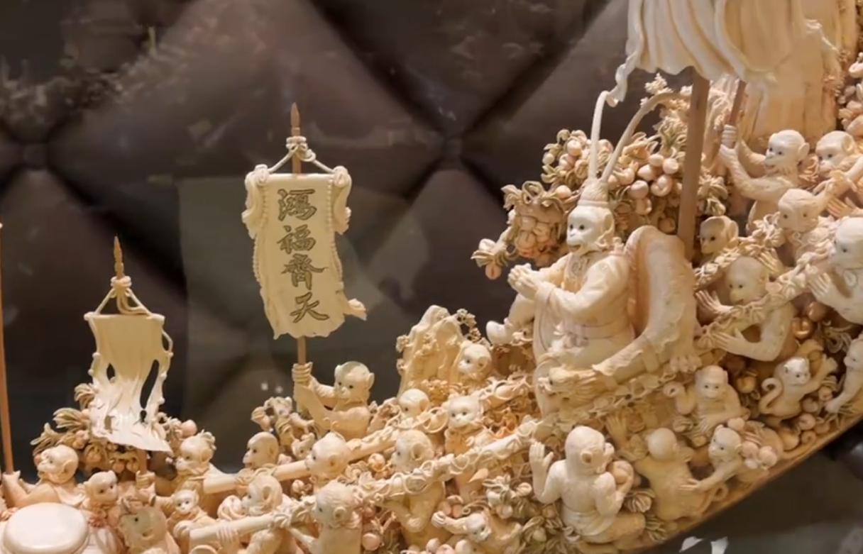 赌王多壕？1个摆件就是何超莲1场婚礼，大厅如同博物馆，龙椅亮了