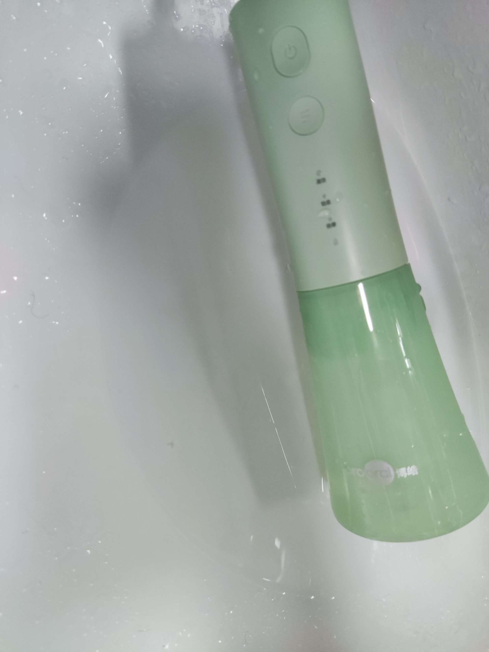 小孩换牙可以戴矫正器吗,小孩换牙时能用电动牙刷吗