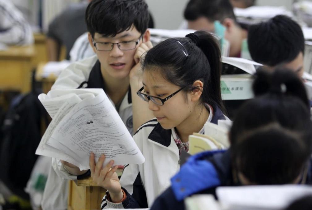 一本线的分数报考二本学校值得吗,一本分数上二本大学值得吗