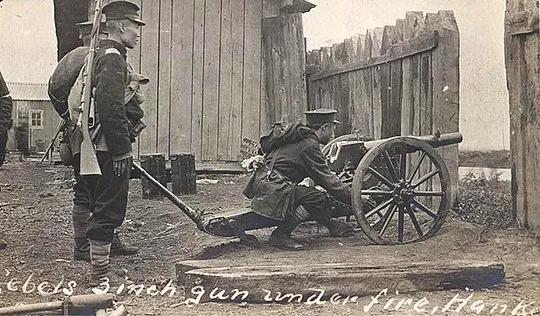 世界轻兵器先进武器图片,世界轻武器史