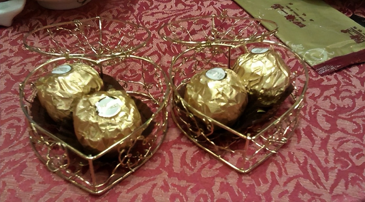 曾年赚800亿，这个外国巧克力如今吃不进口、送不出手