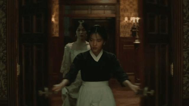 韩国女星申世京,金泰梨金敏喜绝美镜头