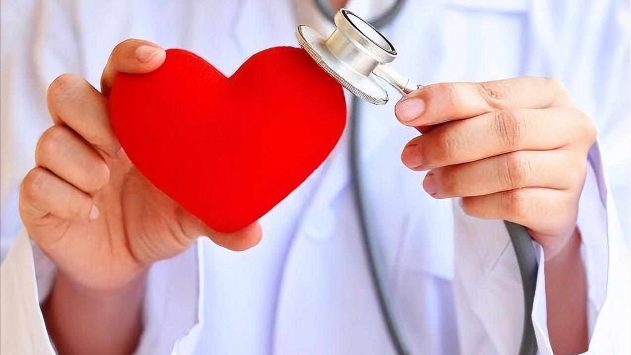 为什么有些人出现胸口“刺痛”几秒？这是心脏病吗？看完涨知识了