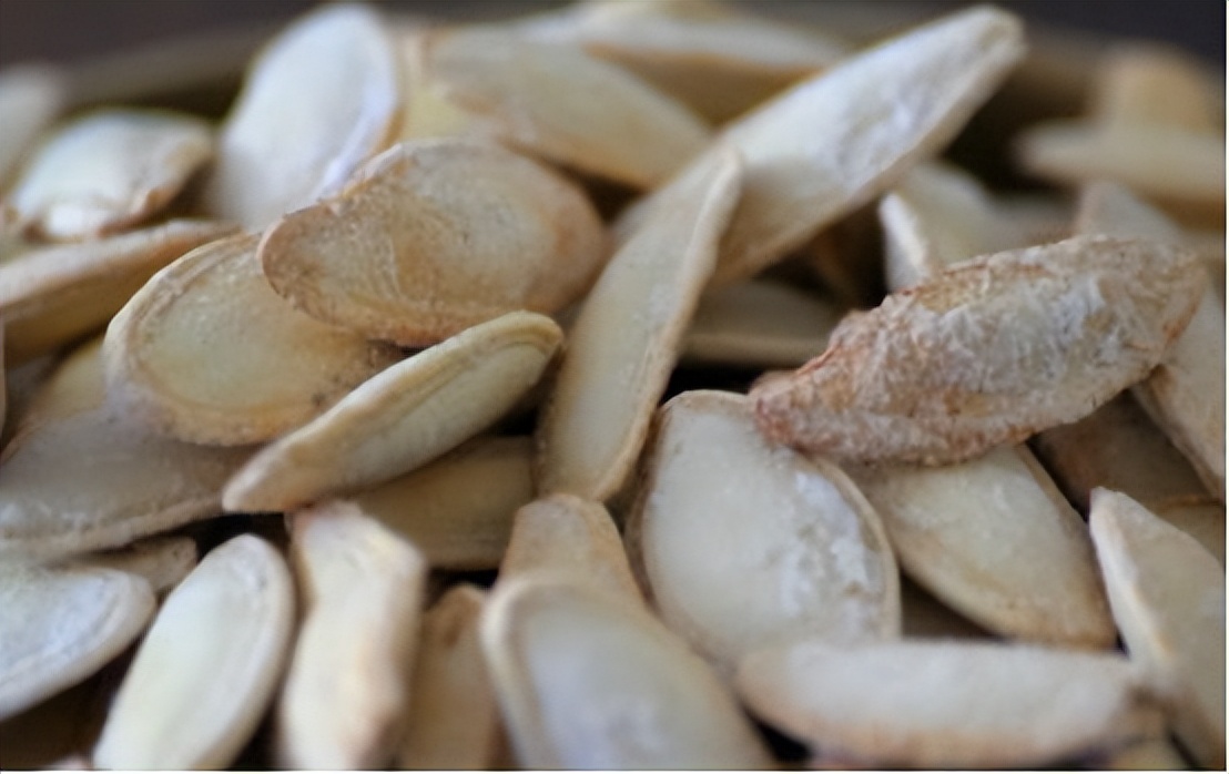 睾酮是由什么控制的,睾酮有什么作用怎样提高睾酮含量