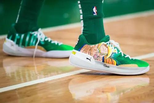 球鞋故事分享黑红,球鞋的故事