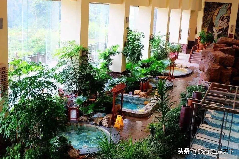 韶关经律论温泉度假酒店门票,韶关经律论温泉度假酒店亲子房