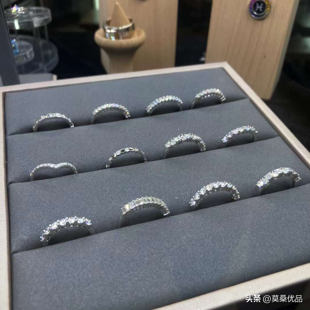 美妆实体店如何实现跨界饰品合作,美妆跨境线下实体店怎么开