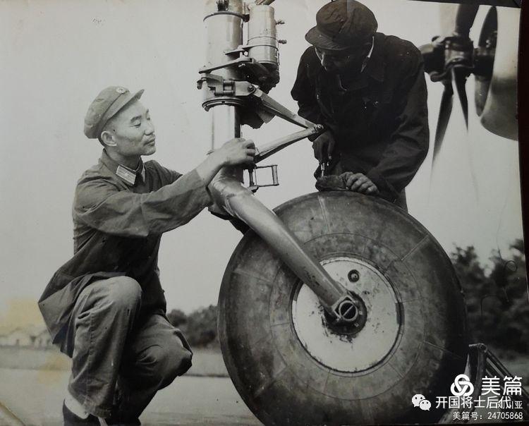 刘川亚：我的父亲刘路通在空军当阳基地初创时