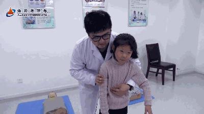 异物卡喉海姆立克急救法,异物卡喉海姆立克急救法正确步骤