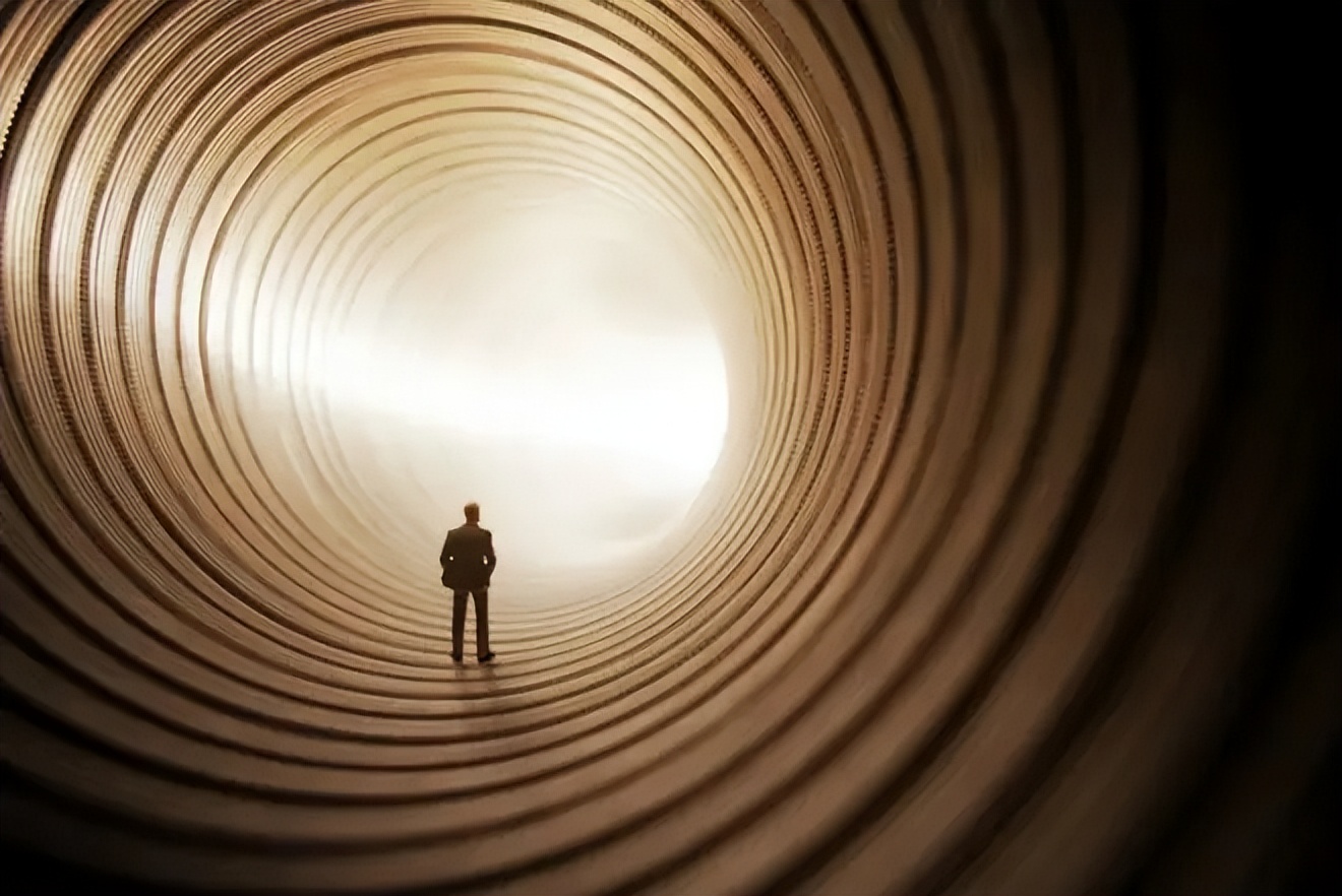 创作不易继续努力的句子,创作不易欢迎点评完整版