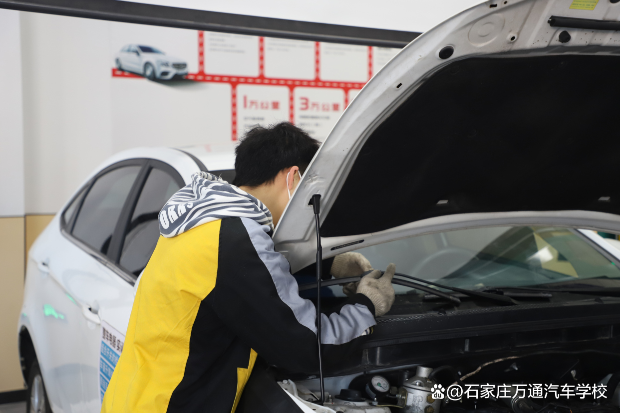 中职学校为什么学费都很昂贵,读职校分数越低学费高吗