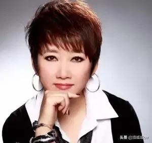 12对著名的“老夫少妻”演绎绝世童话！你相信爱情吗？