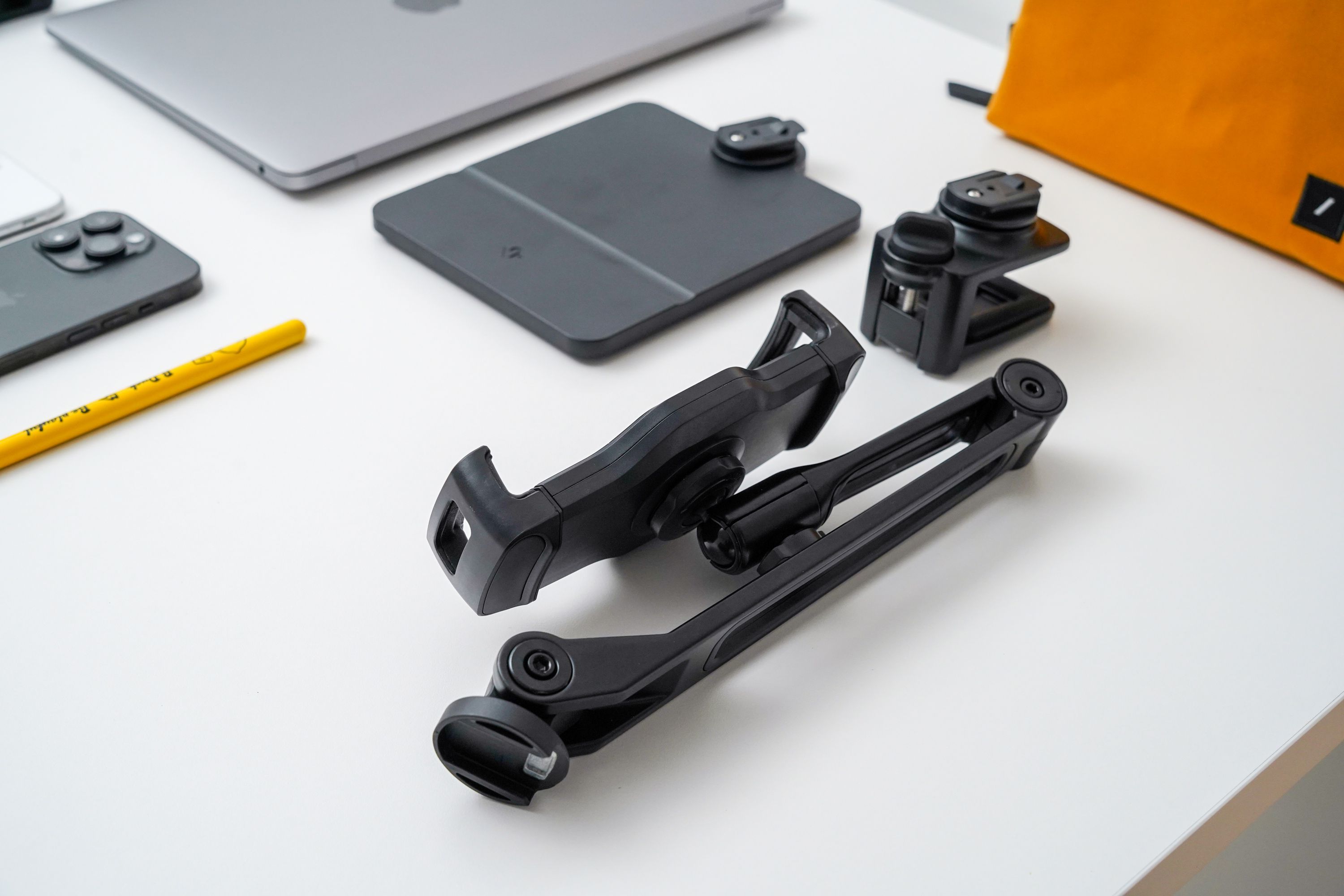 特别便宜的苹果产品有哪些,手机配件低价