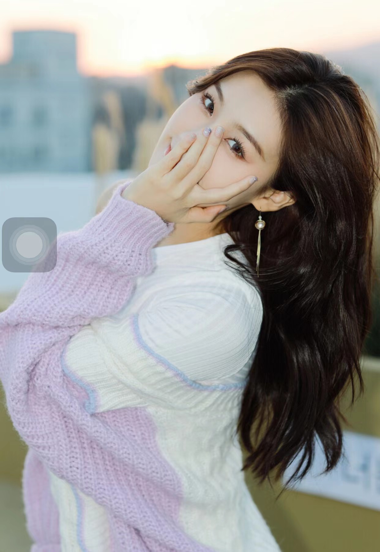 慵懒的拍照姿势教程半身照,半身杂志拍照姿势大全