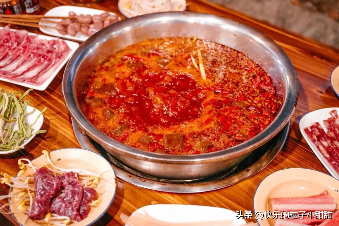 讲道理！吃过这几家馆子才算来到了成都！