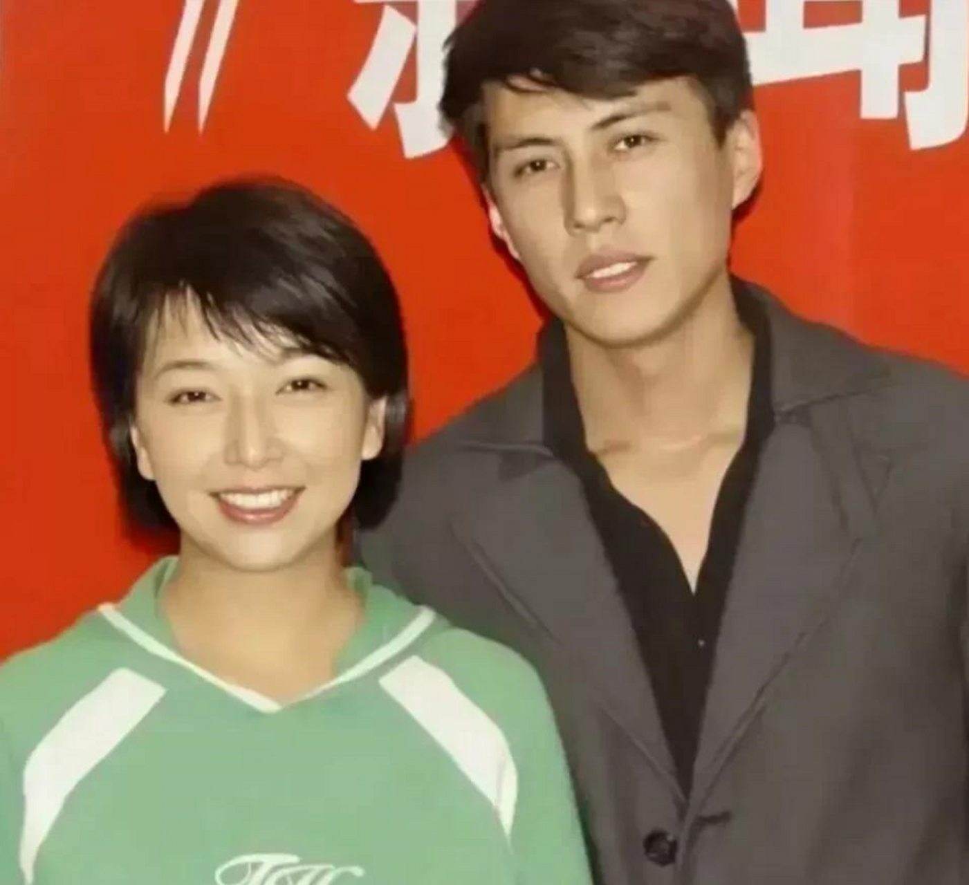 赚着中国人的钱移居国外的明星,十位出国定居明星