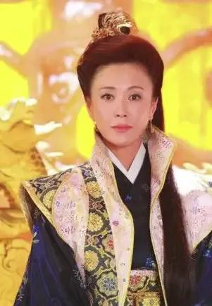 因吸毒入狱的“最美妲己”，她的故事远比你想象的更毁三观