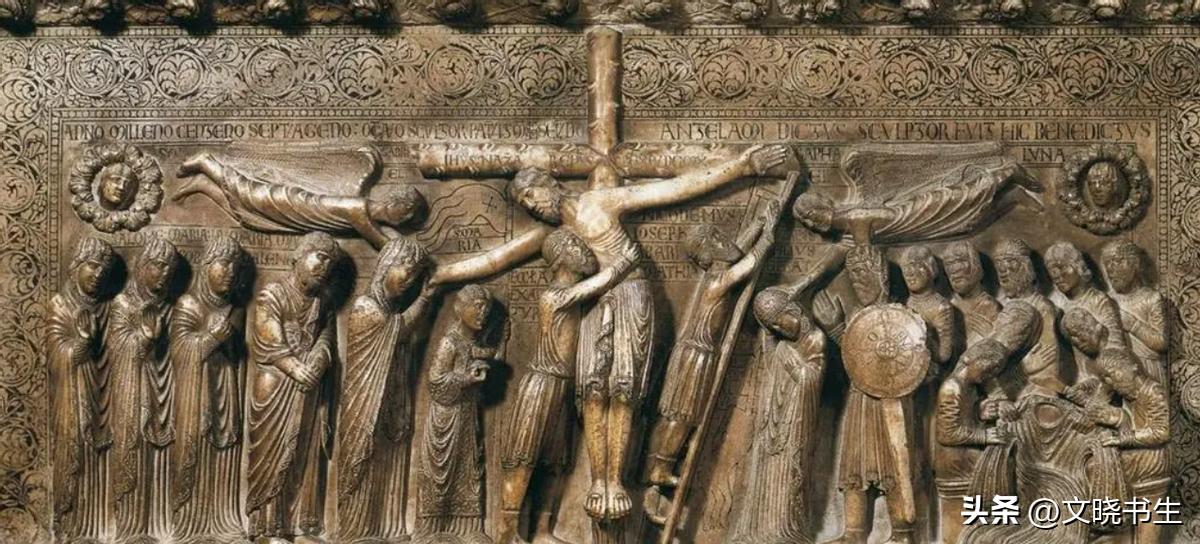 哥达王朝时期的宫廷艺术中，何种艺术形式受到最多的宠爱和赞赏