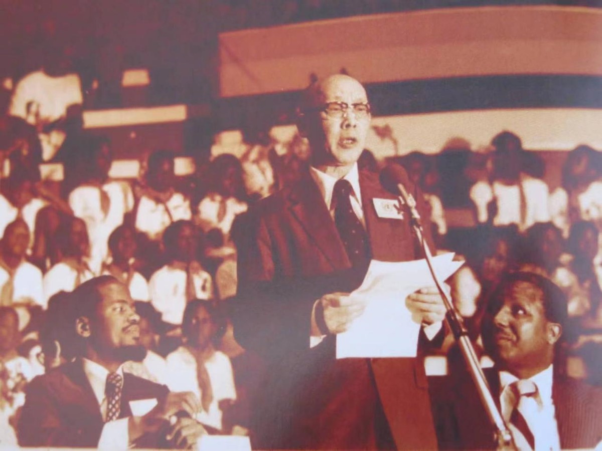 她是中国外交界的明星,基辛格称她可以竞选美国总统,80岁仍未婚